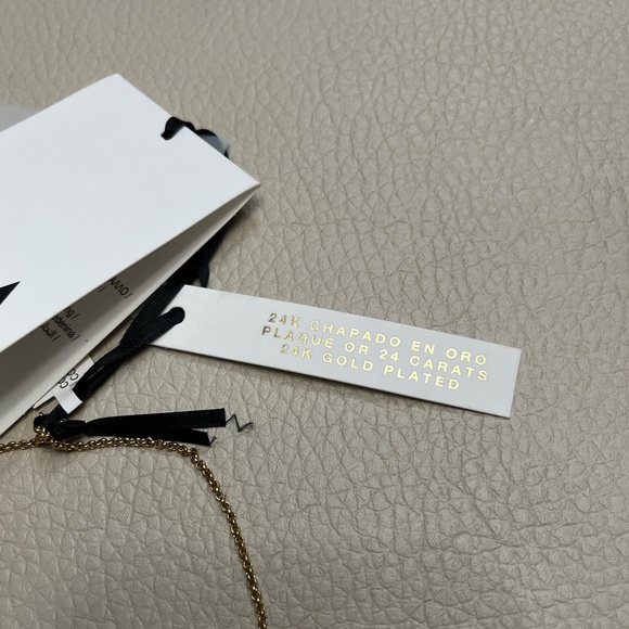 NWT - Zara 24K Gold Plated Bow Tie Necklace Limited Edition - Made in Spain- 20” - Picture 3 of 10